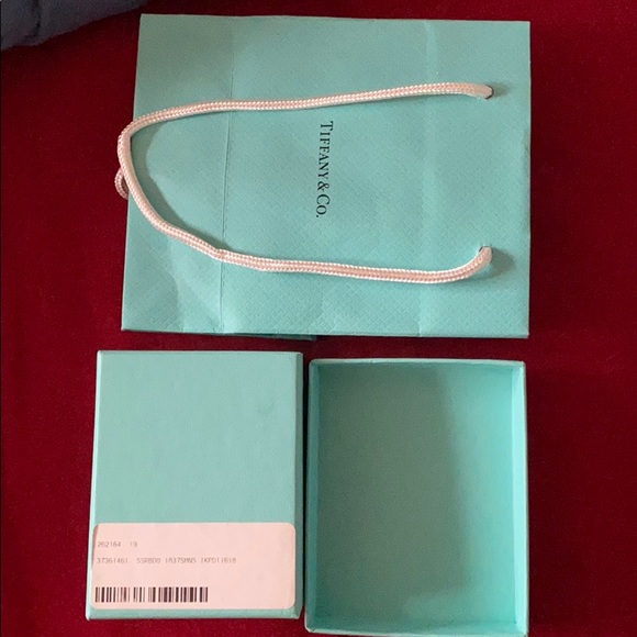 ✨Tiffany&Co Gift box - Picture 2 of 2